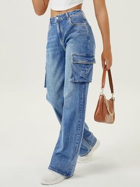 Women's Size 2 Wide Leg Cargo Style Denim Jeans w 7 Pockets NWT Qicamo Cotton